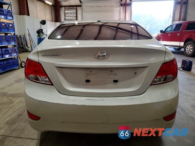 Zdjęcie 6 z 11 samochodu: 2017 HYUNDAI ACCENT SE VIN:KMHCT4AE2HU202893 - miniatura