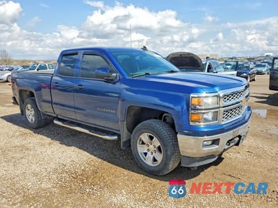 Czwarte zdjęcie samochodu z boku: 2015 CHEVROLET SILVERADO K1500 LT VIN:1GCVKREH4FZ337990 - miniatura