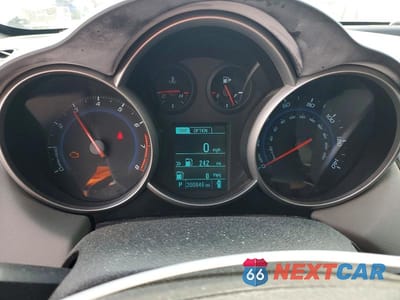 Zdjęcie 9 z 12 samochodu: 2013 CHEVROLET CRUZE LS VIN:1G1PA5SH6D7220101 - miniatura