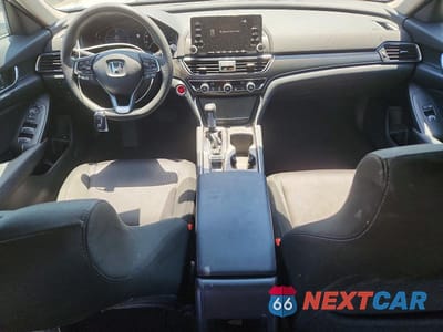 Zdjęcie 8 z 13 samochodu: 2019 HONDA ACCORD LX VIN:1HGCV1F13KA079098 - miniatura