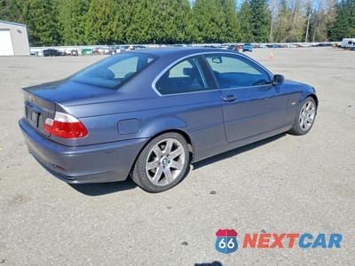 Trzecie zdjęcie samochodu z tyłu: 2002 BMW 325 CI VIN:WBABN33422PG58942 - miniatura