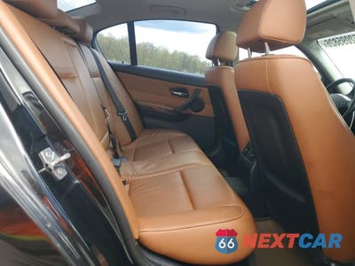 Zdjęcie 10 z 12 samochodu: 2011 BMW 335 XI VIN:WBAPL5C53BA920371 - miniatura