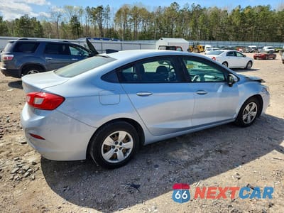 Trzecie zdjęcie samochodu z tyłu: 2018 CHEVROLET CRUZE LS VIN:1G1BC5SM3J7197860 - miniatura