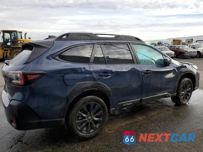 Trzecie zdjęcie samochodu z tyłu: 2024 SUBARU OUTBACK ONYX EDITION VIN:4S4BTALC9R3293741 - miniatura