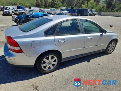 Trzecie zdjęcie samochodu z tyłu: 2006 VOLV S40 2.4I VIN:YV1MS390062210430 - miniatura