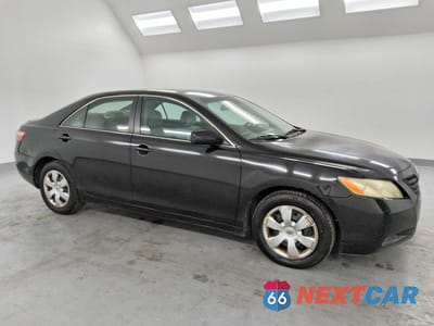 Czwarte zdjęcie samochodu z boku: 2009 TOYOTA CAMRY LE VIN:4T4BE46K99R106268 - miniatura