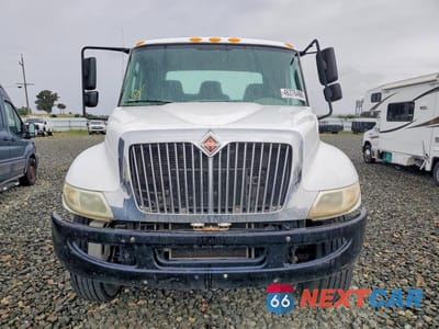 Piąte zdjęcie samochodu w środku: 2017 INTERNATIONAL 4300 TRUCK CAB AND CHASSIS VIN:3HAMMMML9HL458339 - miniatura