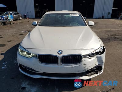 Piąte zdjęcie samochodu w środku: 2016 BMW 328 I SULEV VIN:WBA8E9C54GK644046 - miniatura