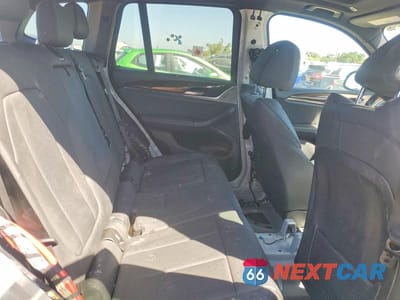 Zdjęcie 11 z 14 samochodu: 2019 BMW X3 SDRIVE30I VIN:5UXTR7C50KLR51074 - miniatura