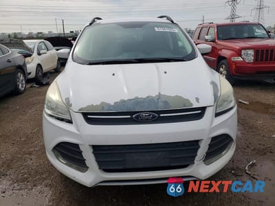 Piąte zdjęcie samochodu w środku: 2016 FORD ESCAPE SE VIN:1FMCU9GX6GUC32576 - miniatura