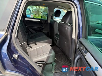 Zdjęcie 6 z 10 samochodu: 2013 VOLKSWAGEN TOUAREG V6 TDI VIN:WVGEP9BP7DD013922 - miniatura