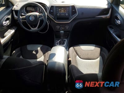 Zdjęcie 8 z 13 samochodu: 2016 JEEP CHEROKEE SPORT VIN:1C4PJLAB8GW140933 - miniatura