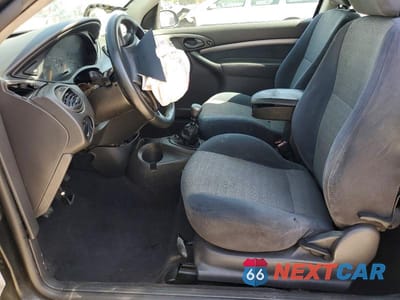 Zdjęcie 7 z 13 samochodu: 2001 FORD FOCUS ZX3 VIN:3FAFP31301R186761 - miniatura