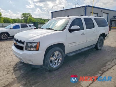 2013 CHEVROLET SUBURBAN C1500 LT 1GNSCJE03DR103811 - główne zdjęcie licytacji z USA - miniatura