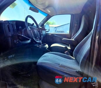 Zdjęcie 7 z 12 samochodu: 2014 GMC SAVANA G3500 VIN:1GTZ7TCG0E1190719 - miniatura