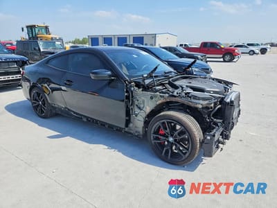 Czwarte zdjęcie samochodu z boku: 2023 BMW M440XI VIN:WBA13AR08PCM45144 - miniatura