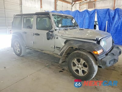 Czwarte zdjęcie samochodu z boku: 2021 JEEP WRANGLER UNLIMITED SPORT VIN:1C4HJXKN0MW618794 - miniatura