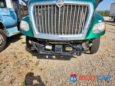 Zdjęcie 9 z 10 samochodu: 2019 INTERNATIONAL LT625 SEMI TRUCK VIN:3HCDZTZR9KL337477 - miniatura