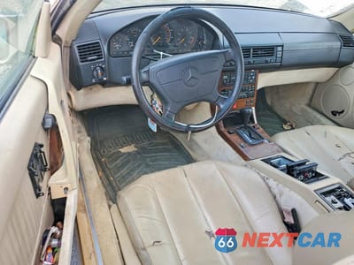 Zdjęcie 8 z 11 samochodu: 1994 MERCEDES-BENZ SL 500 VIN:WDBFA67E6RF097077 - miniatura