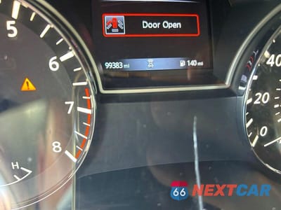 Zdjęcie 8 z 14 samochodu: 2018 NISSAN PATHFINDER SV VIN:5N1DR2MN9JC645704 - miniatura