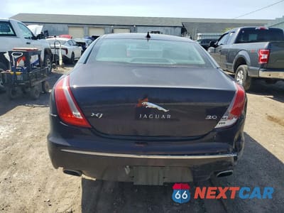Zdjęcie 6 z 12 samochodu: 2013 JAGUAR XJ VIN:SAJWA1C78D8V41800 - miniatura