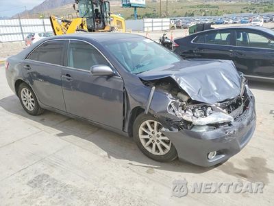 Czwarte zdjęcie samochodu z boku: 2011 TOYOTA CAMRY XLE VIN:4T1BF3EK4BU207324 - miniatura