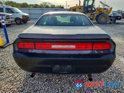 Zdjęcie 6 z 12 samochodu: 2012 DODGE CHALLENGER SXT VIN:2C3CDYAGXCH290862 - miniatura