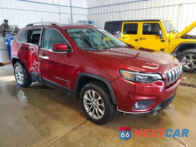 Czwarte zdjęcie samochodu z boku: 2019 JEEP CHEROKEE LATITUDE PLUS VIN:1C4PJMLN3KD116430 - miniatura