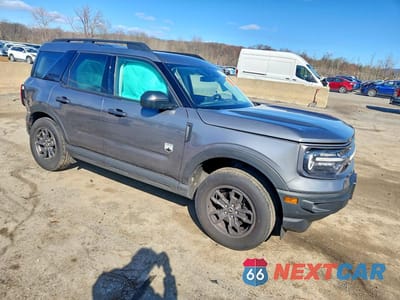 Czwarte zdjęcie samochodu z boku: 2022 FORD BRONCO SPORT BIG BEND VIN:3FMCR9B63NRE07693 - miniatura