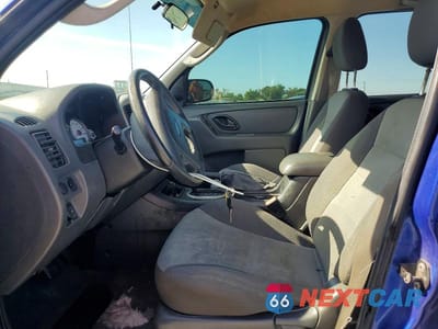 Zdjęcie 7 z 12 samochodu: 2005 FORD ESCAPE XLS VIN:1FMYU02Z55KB35520 - miniatura