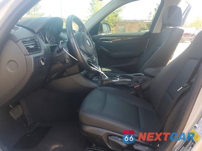 Zdjęcie 7 z 13 samochodu: 2014 BMW X1 SDRIVE28I VIN:WBAVM1C57EVW52967 - miniatura