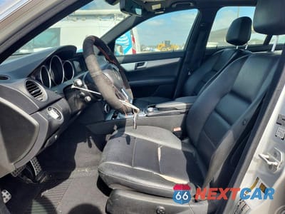 Zdjęcie 7 z 11 samochodu: 2014 MERCEDES-BENZ C 250 VIN:WDDGF4HBXEA928769 - miniatura