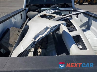 Zdjęcie 12 z 13 samochodu: 2019 FORD F350 SUPER DUTY VIN:1FT8W3BT5KEG44285 - miniatura