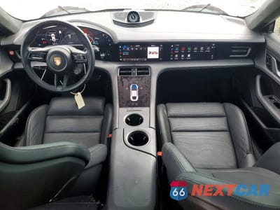 Zdjęcie 8 z 12 samochodu: 2020 PORSCHE TAYCAN TURBO VIN:WP0AC2Y15LSA71226 - miniatura