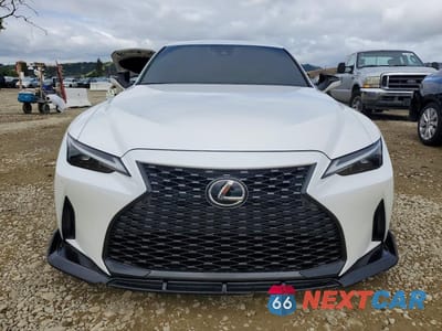 Piąte zdjęcie samochodu w środku: 2022 LEXUS IS 300 VIN:JTHDA1D26N5119454 - miniatura