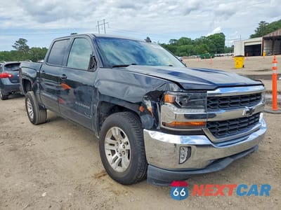 Czwarte zdjęcie samochodu z boku: 2017 CHEVROLET SILVERADO C1500 LT VIN:3GCPCREC6HG296808 - miniatura