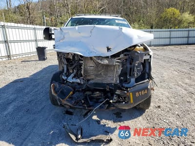Piąte zdjęcie samochodu w środku: 2022 FORD F250 SUPER DUTY VIN:1FT7W2B69NEC68517 - miniatura
