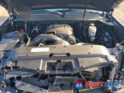 Zdjęcie 12 z 14 samochodu: 2011 CHEVROLET SUBURBAN K2500 LS VIN:1GNWKLEG6BR122928 - miniatura