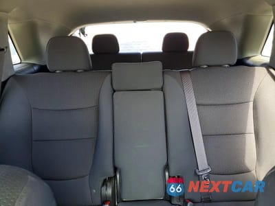 Zdjęcie 10 z 13 samochodu: 2011 KIA SORENTO LX VIN:5XYKTDA19BG058894 - miniatura