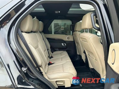 Zdjęcie 6 z 12 samochodu: 2019 LAND ROVER DISCOVERY SE VIN:SALRG2RV6KA095182 - miniatura