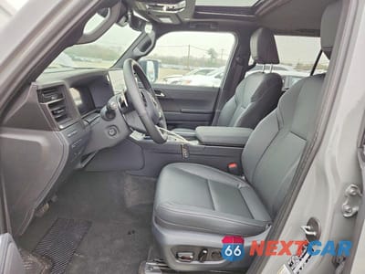 Zdjęcie 7 z 13 samochodu: 2025 LEXUS GX 550 PREMIUM+ VIN:JTJTBCDX0S5054109 - miniatura