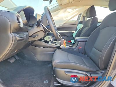 Zdjęcie 7 z 12 samochodu: 2023 KIA FORTE LXS VIN:3KPF24AD8PE662262 - miniatura