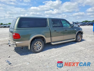 Trzecie zdjęcie samochodu z tyłu: 2001 FORD F150 SUPERCREW VIN:1FTRW07L81KC26900 - miniatura