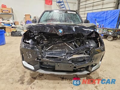 Piąte zdjęcie samochodu w środku: 2025 BMW X1 XDRIVE28I VIN:WBX73EF03S5318200 - miniatura