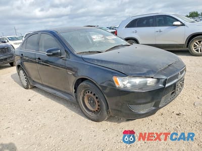Czwarte zdjęcie samochodu z boku: 2015 MITSUBISHI LANCER ES VIN:JA32U2FU1FU006165 - miniatura