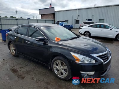 Czwarte zdjęcie samochodu z boku: 2014 NISSAN ALTIMA 2.5 SL VIN:1N4AL3AP2EN260702 - miniatura
