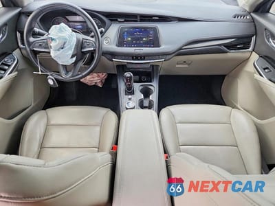 Zdjęcie 8 z 13 samochodu: 2022 CADILLAC XT4 PREMIUM LUXURY VIN:1GYFZDR49NF100593 - miniatura
