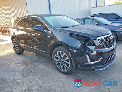 Czwarte zdjęcie samochodu z boku: 2020 CADILLAC XT5 PREMIUM LUXURY VIN:1GYKNCRS5LZ159834 - miniatura