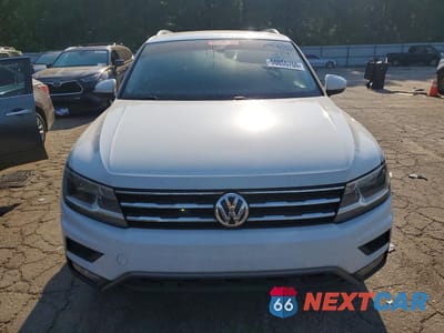 Piąte zdjęcie samochodu w środku: 2020 VOLKSWAGEN TIGUAN SE VIN:3VV3B7AX4LM104814 - miniatura