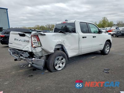 Trzecie zdjęcie samochodu z tyłu: 2026 RAM 1500 BIG HORN VIN:1C6RRFBG5TN247541 - miniatura